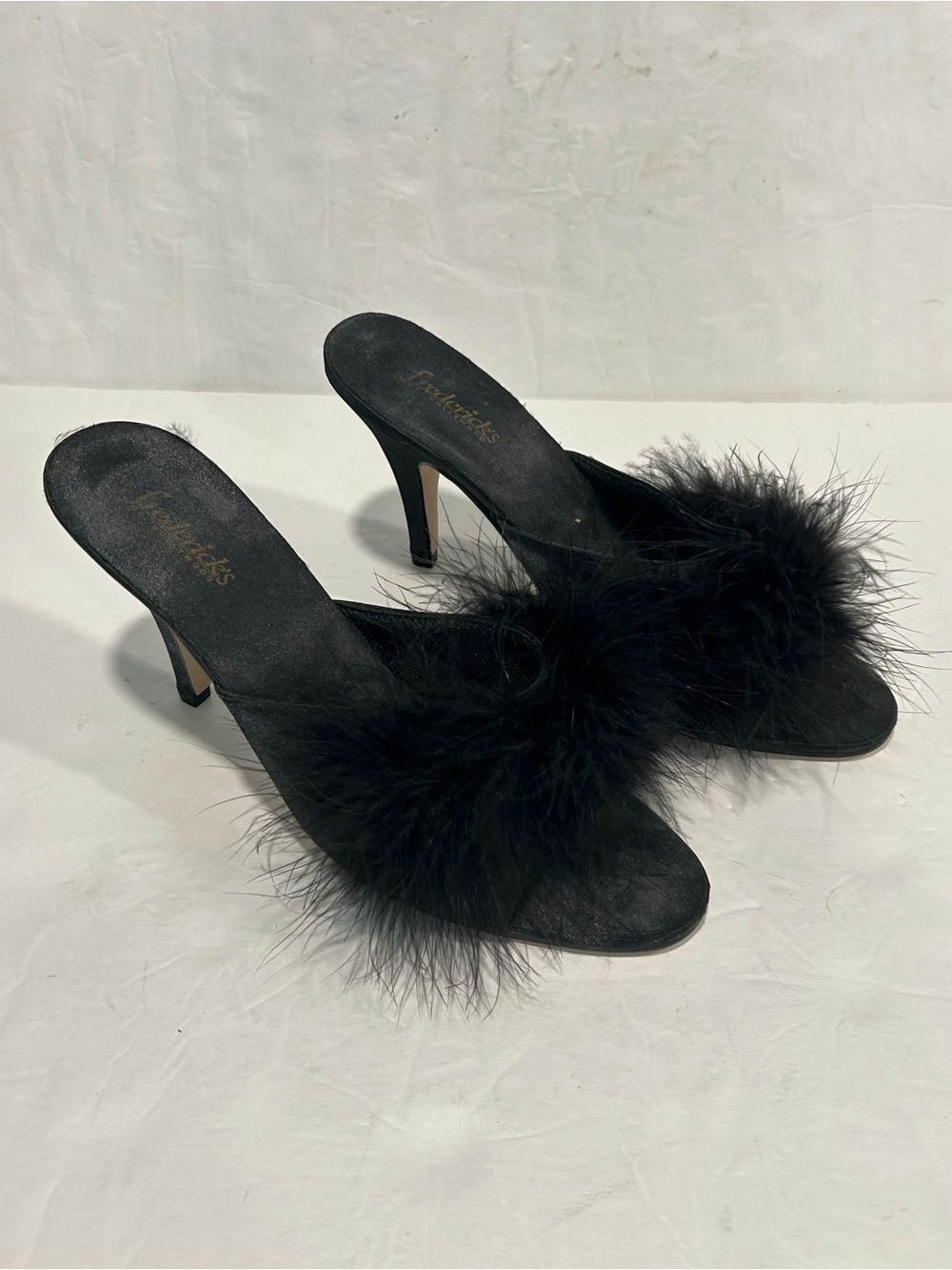 Vintage Frederick's of Hollywood M300 Black Marabou Feather Boudoir Mules Size 7